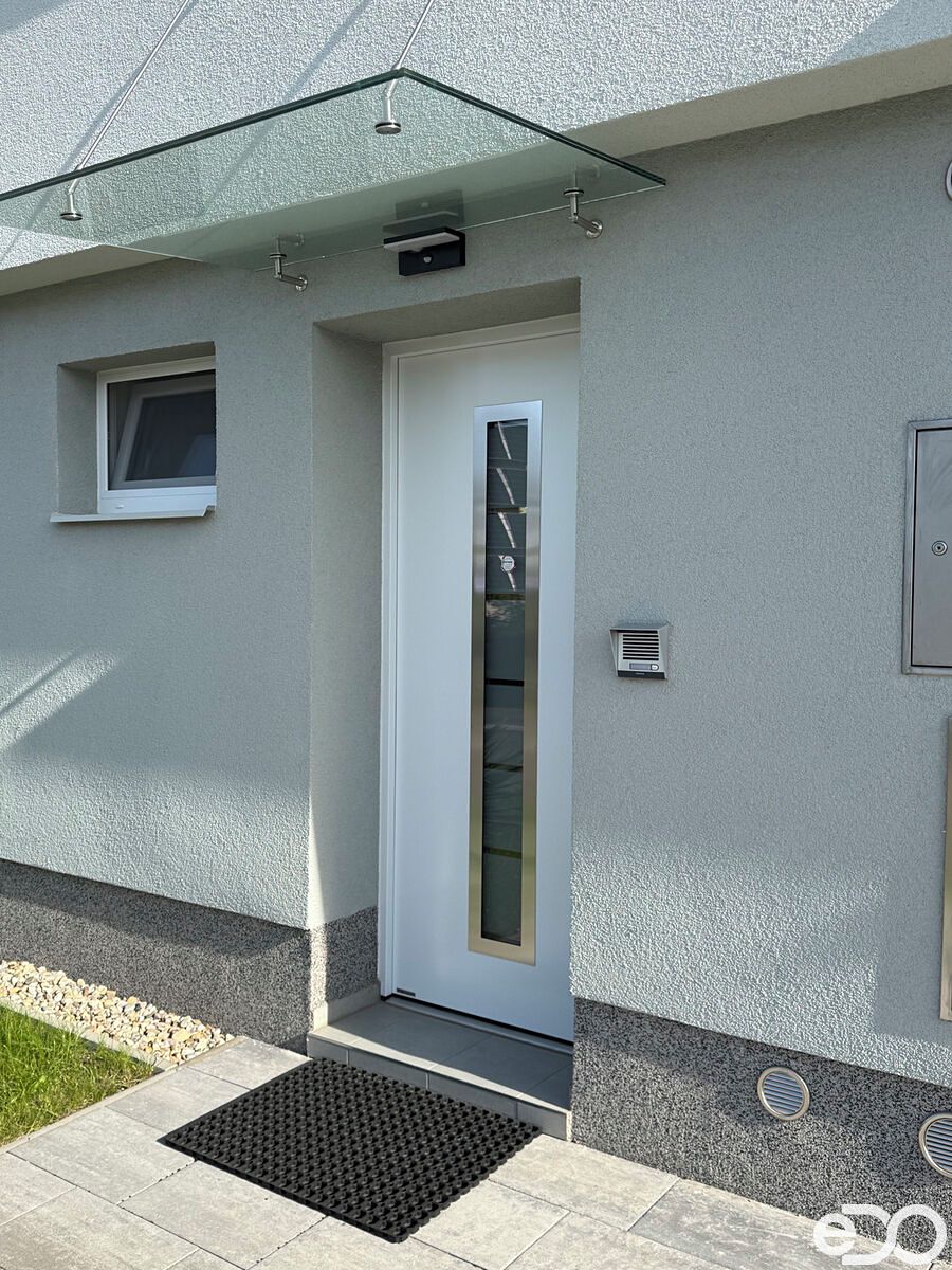 Prodej rodinného domu 122 m², pozemek 168 m² – fotografie 2
