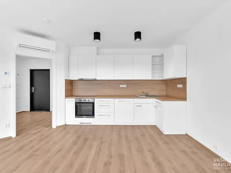 Pronájem bytu 2+kk 63 m², Hradec Králové – náhled fotky 1