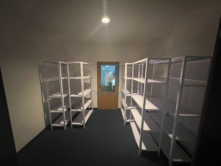 Gewerbefläche zur Miete, 114 m² (7 von 8)