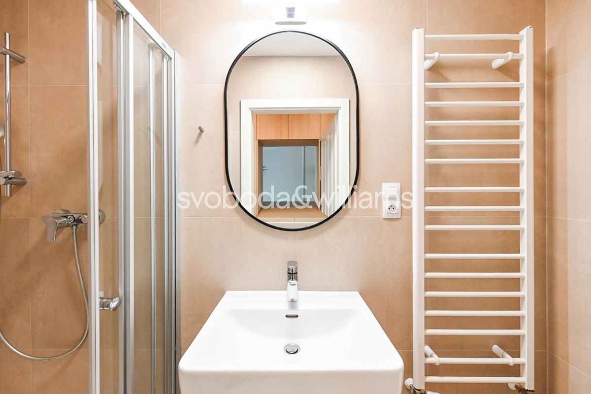 Pronájem bytu 2+kk 29 m² – fotografie 5