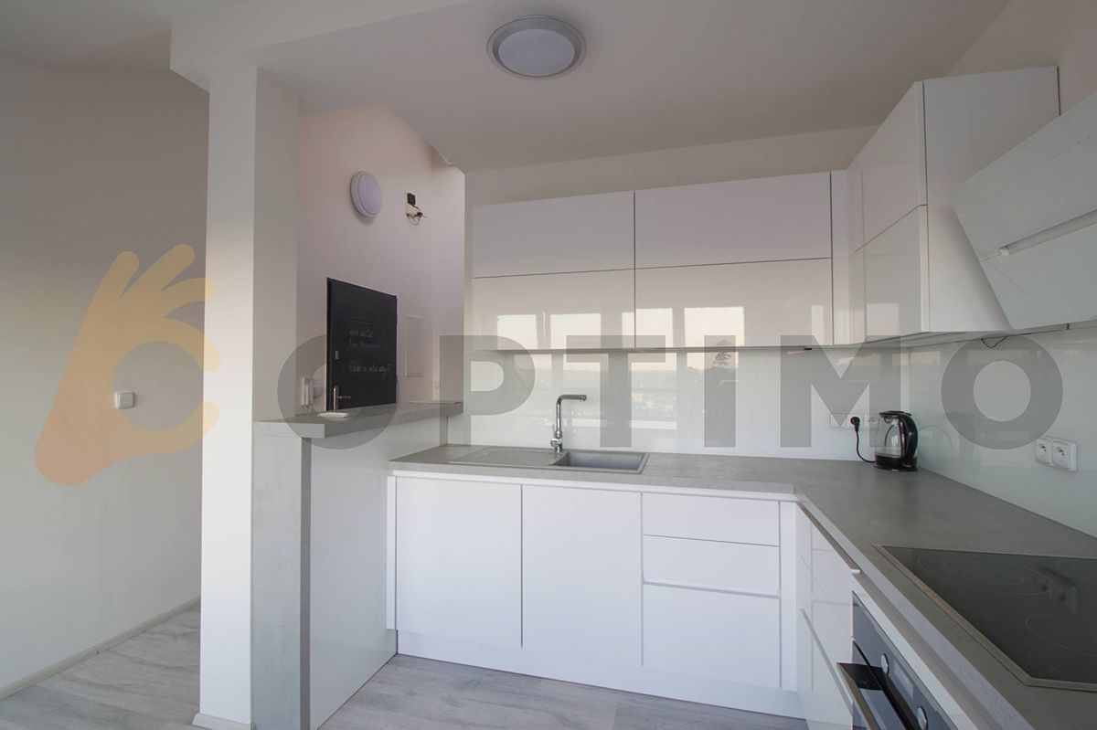 Pronájem bytu 2+1 60 m² – fotografie 5