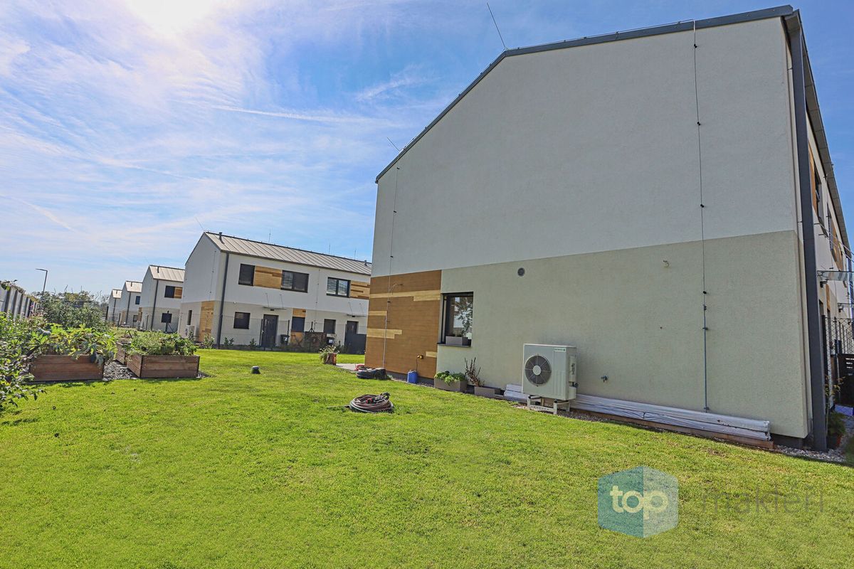 Prodej rodinného domu 97 m², pozemek 335 m² – fotografie 5