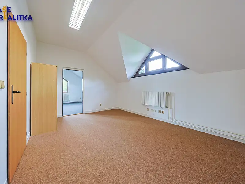 Pronájem kanceláře 17 m², Hranice – náhled fotky 3