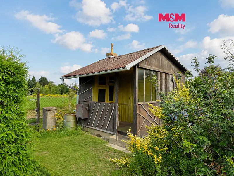 Prodej zahrady 355 m², Louny – náhled fotky 1