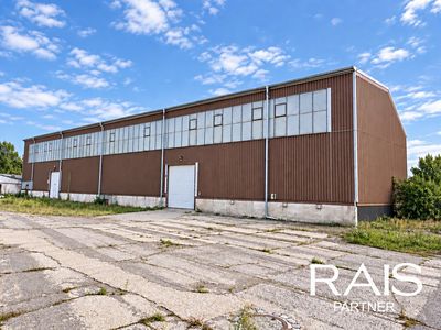 Prodej skladového prostoru 1484 m²