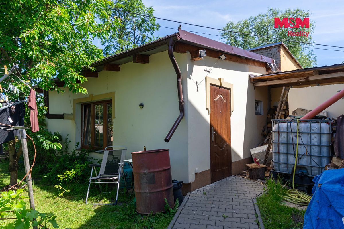 Prodej rodinného domu 280 m², pozemek 788 m² – fotografie 3
