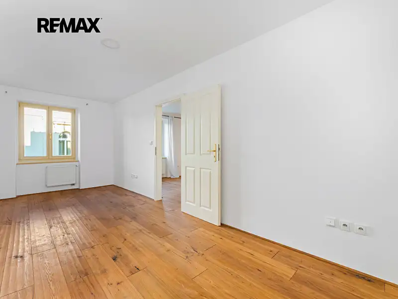 Prodej bytu 2+kk 58 m², Praha – náhled fotky 2