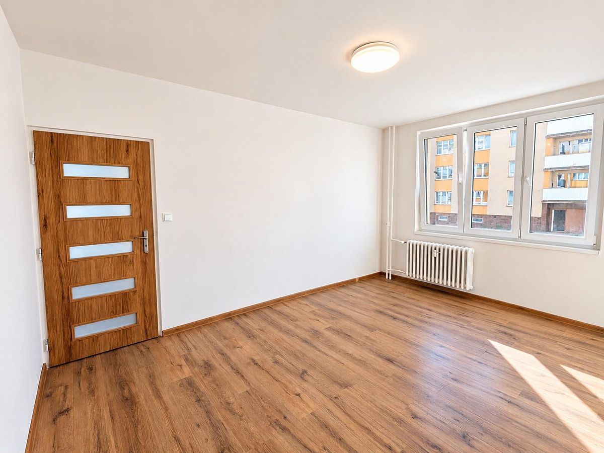 Pronájem bytu 2+1 53 m² – fotografie 5