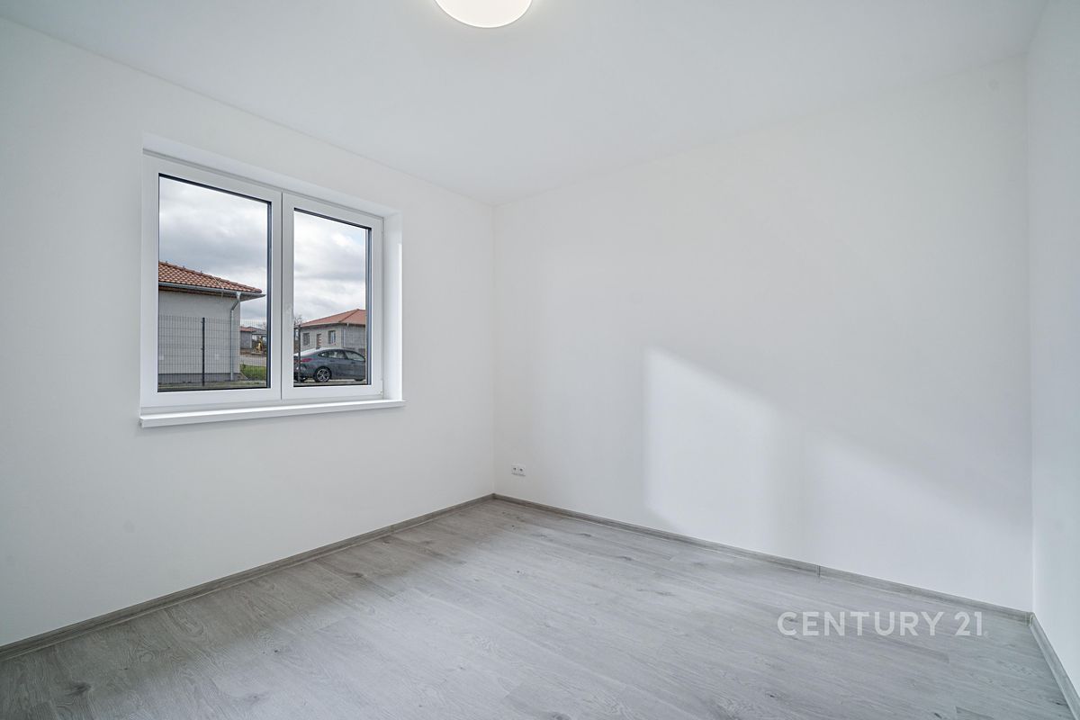 Prodej rodinného domu 125 m², pozemek 803 m² – fotografie 4