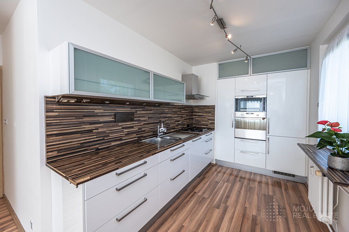 Pronájem bytu 2+kk 49 m²