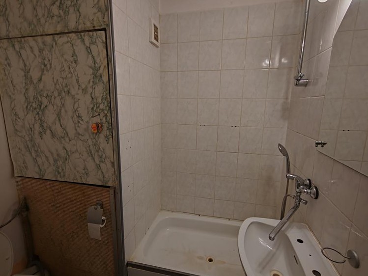 Pronájem bytu 2+kk, 42 m² (5 z 6)