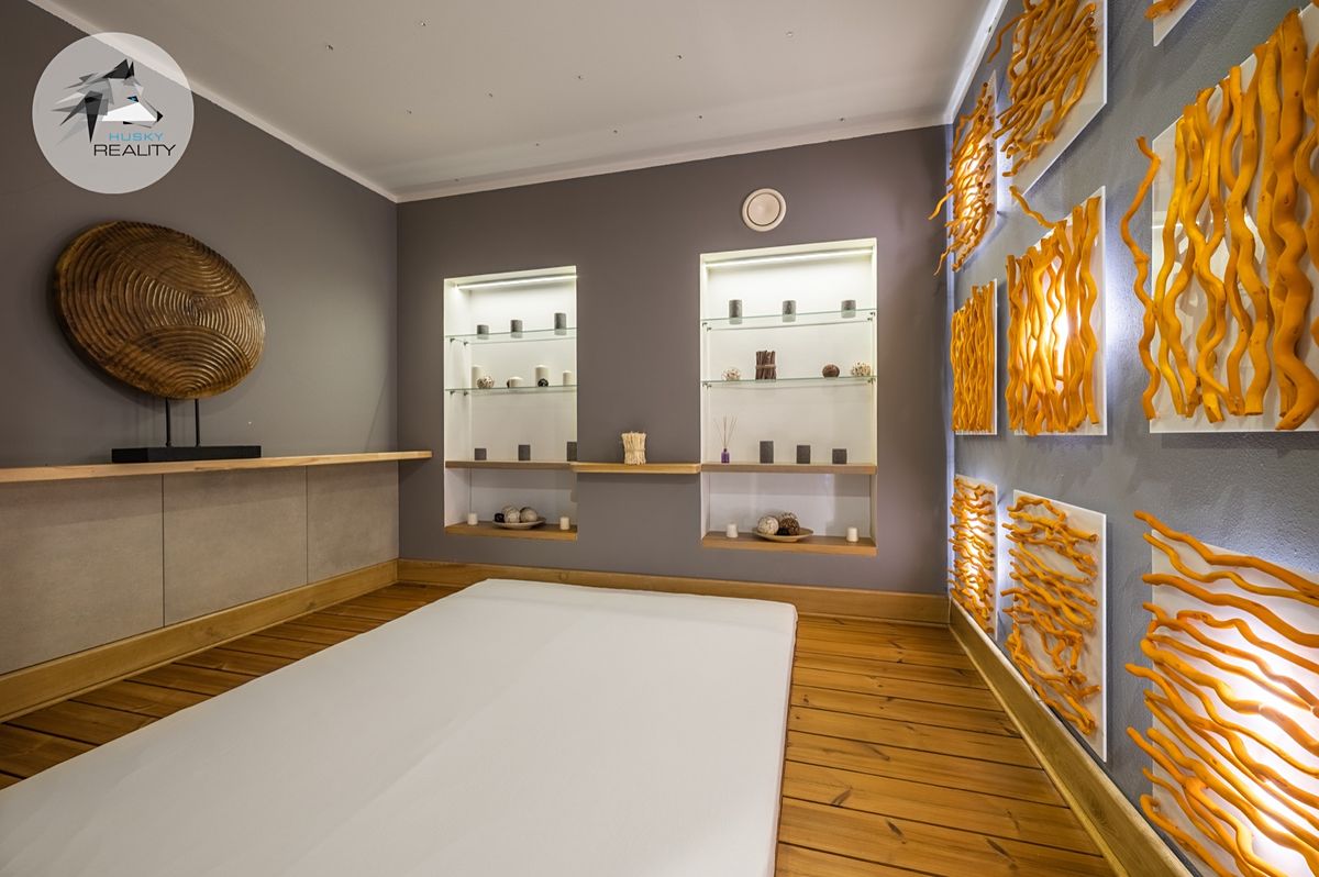 Pronájem obchodního prostoru 35 m² – fotografie 2