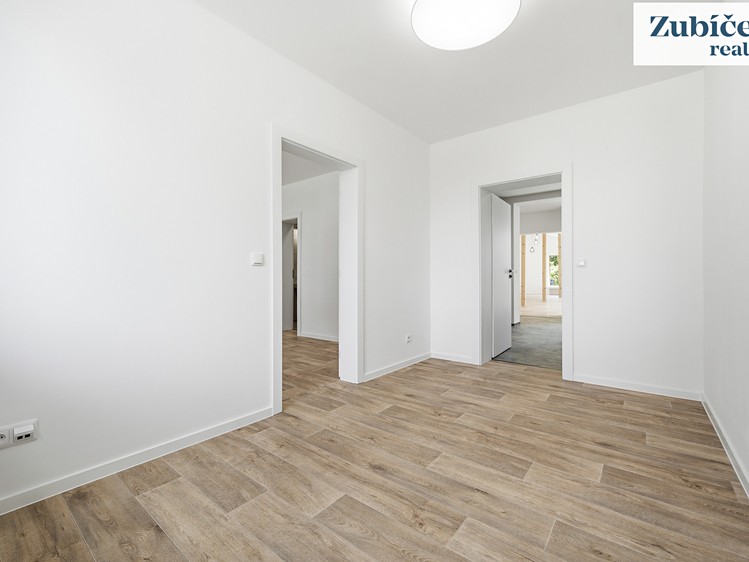 Prodej domu, 140 m² (20 z 31)