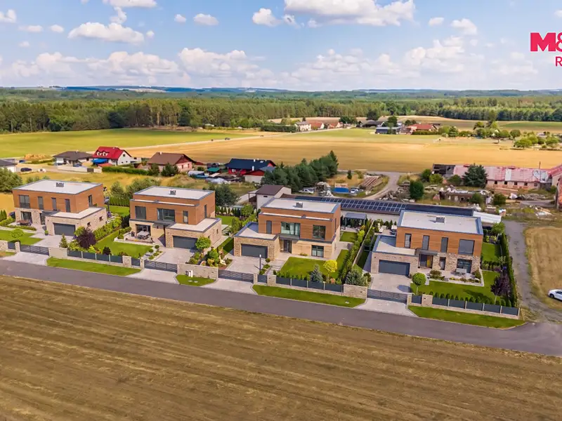 Prodej stavebního pozemku 880 m², Čermná nad Orlicí – náhled fotky 2