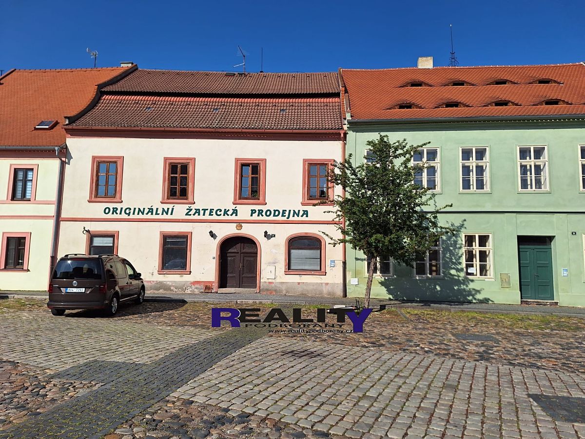 Pronájem komerční nemovitosti 55 m² – fotografie 2