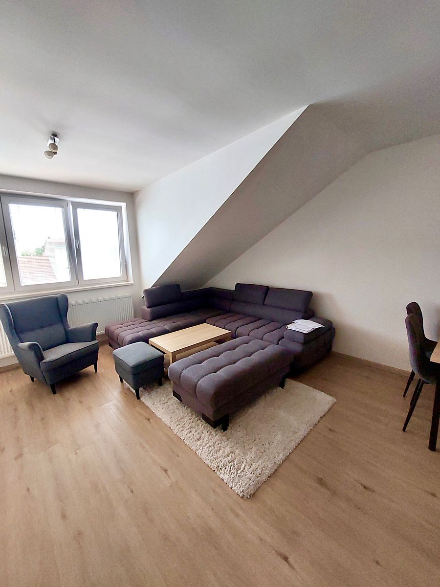 Pronájem bytu 2+kk 50 m²
