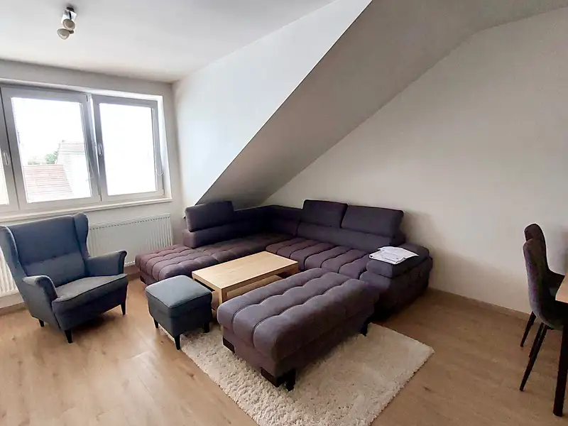Pronájem bytu 2+kk 50 m², Brno – náhled fotky 1