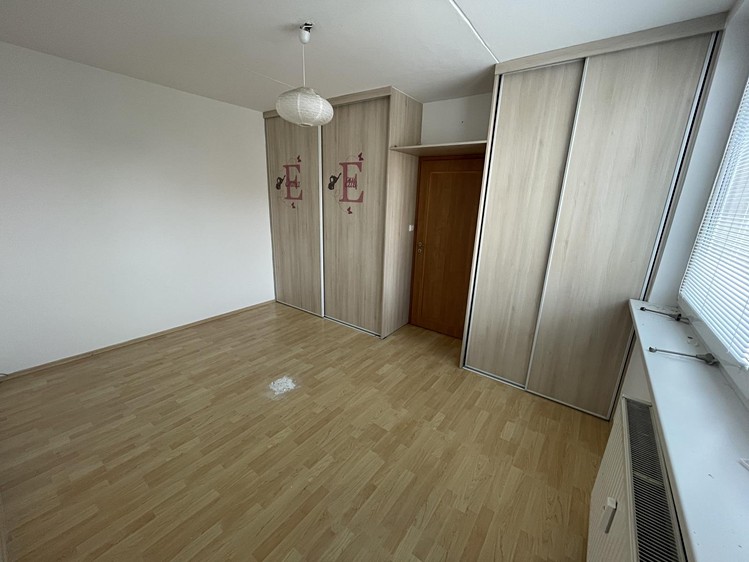 Квартира 3+1 на продаж, 74 м² (17 з 19)