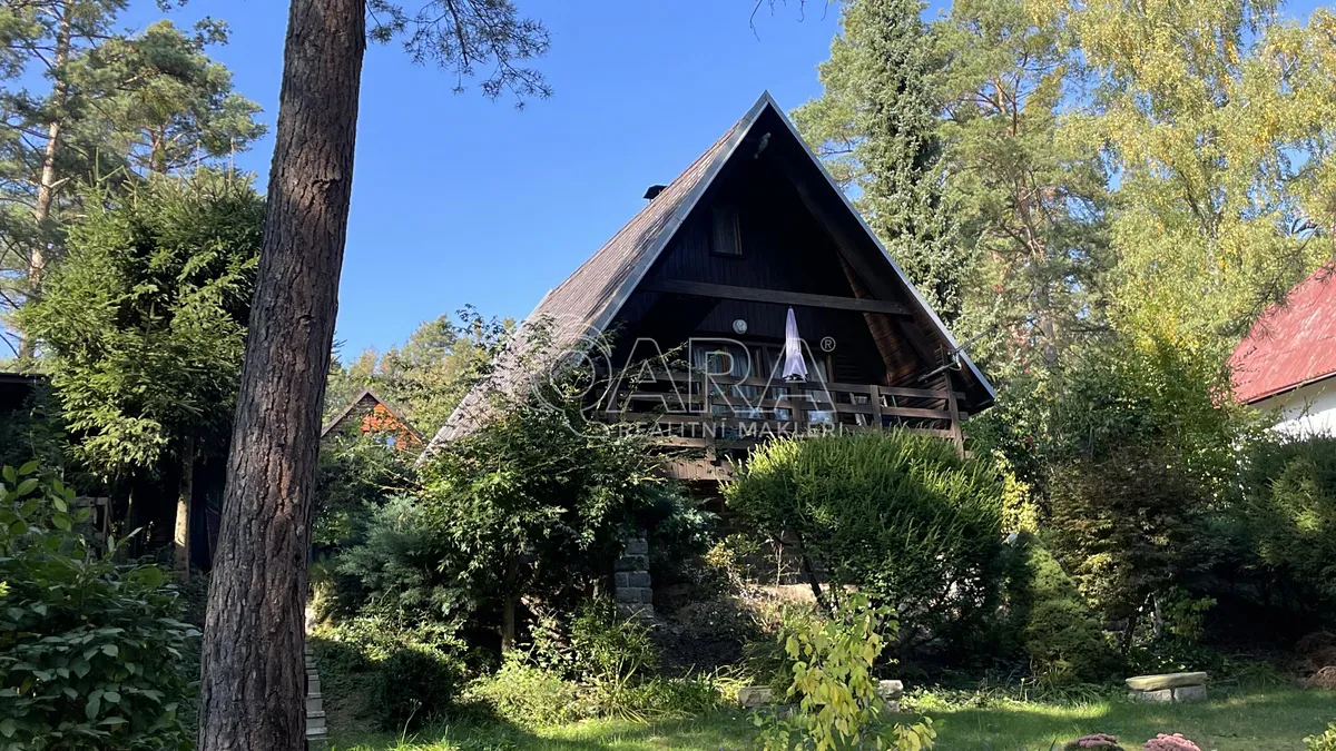 Prodej chaty 45 m², pozemek 385 m²