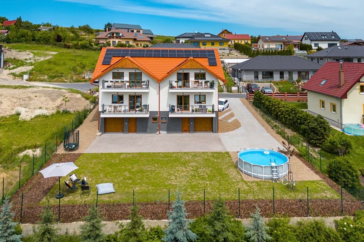 Pronájem bytu 3+kk 67 m²