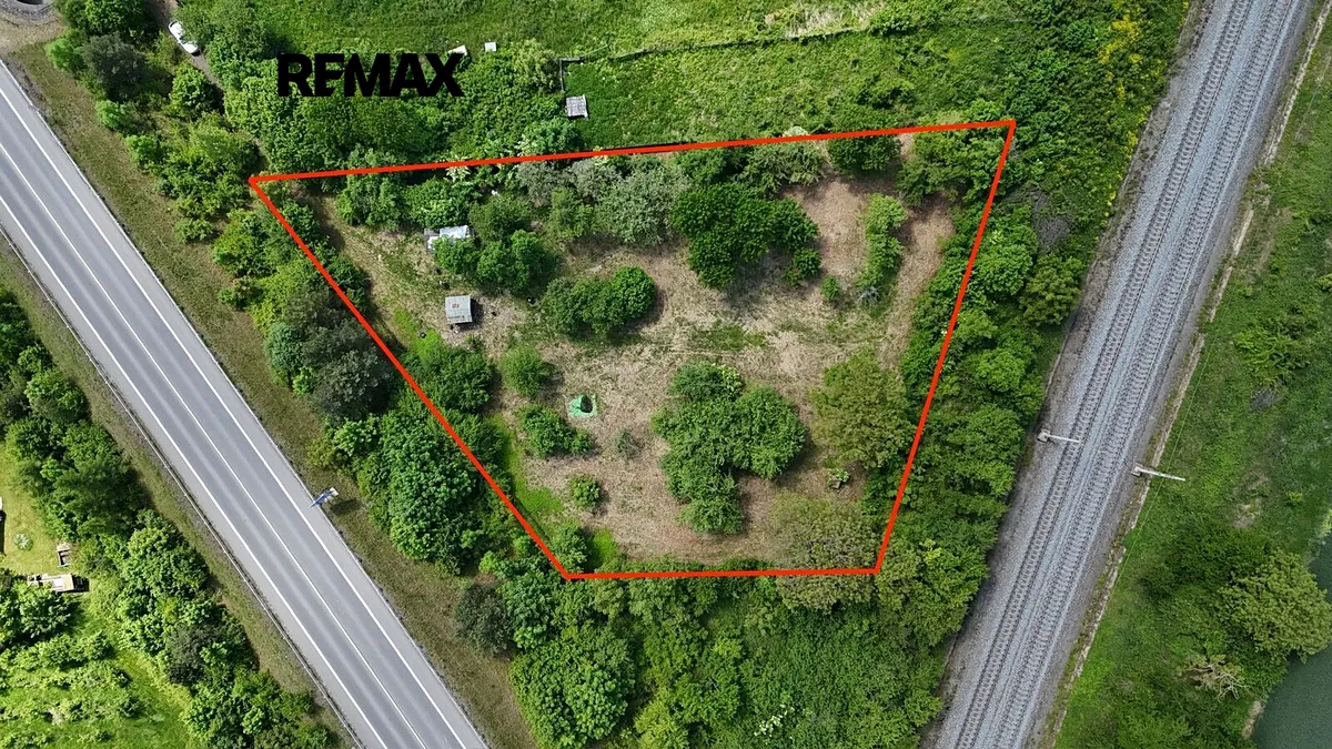 Pronájem zahrady 2982 m²