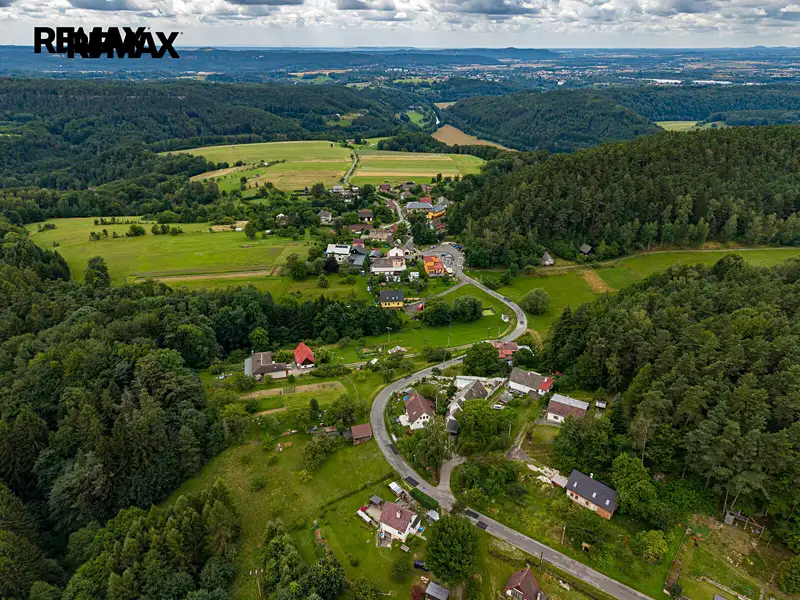 Prodej rodinného domu 159 m², pozemek 1000 m², Koberovy – náhled fotky 3