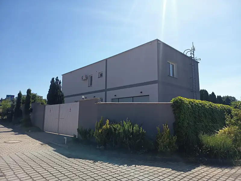 Prodej rodinného domu 180 m², pozemek 527 m², Říčany – náhled fotky 1