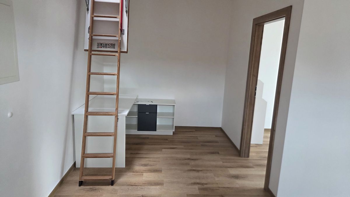 Pronájem bytu 2+kk 50 m² – fotografie 4