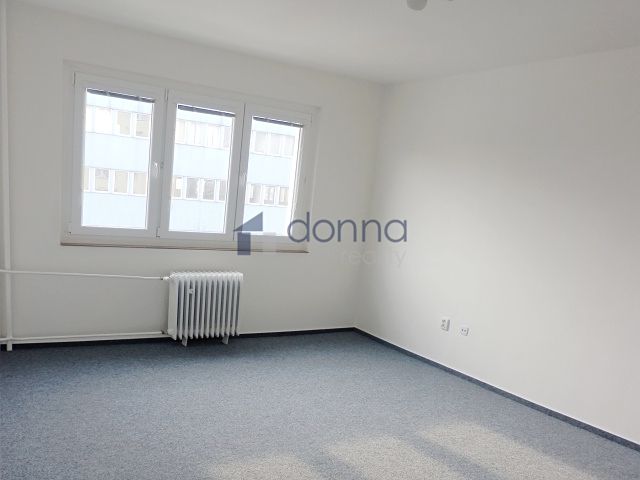 Pronájem bytu 2+1 52 m² – fotografie 3