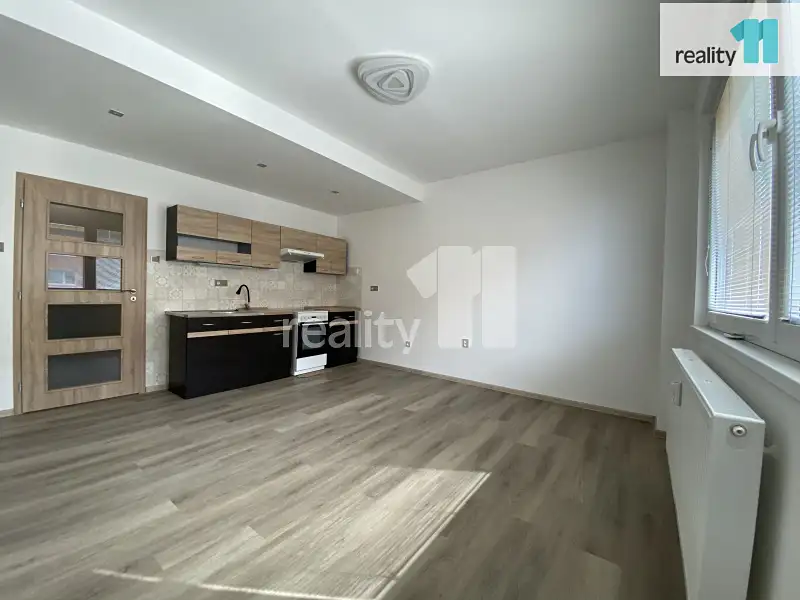 Pronájem bytu 2+kk 43 m², Česká Lípa – náhled fotky 1
