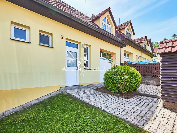 Будинок на продаж, 205 м² (1 з 25)