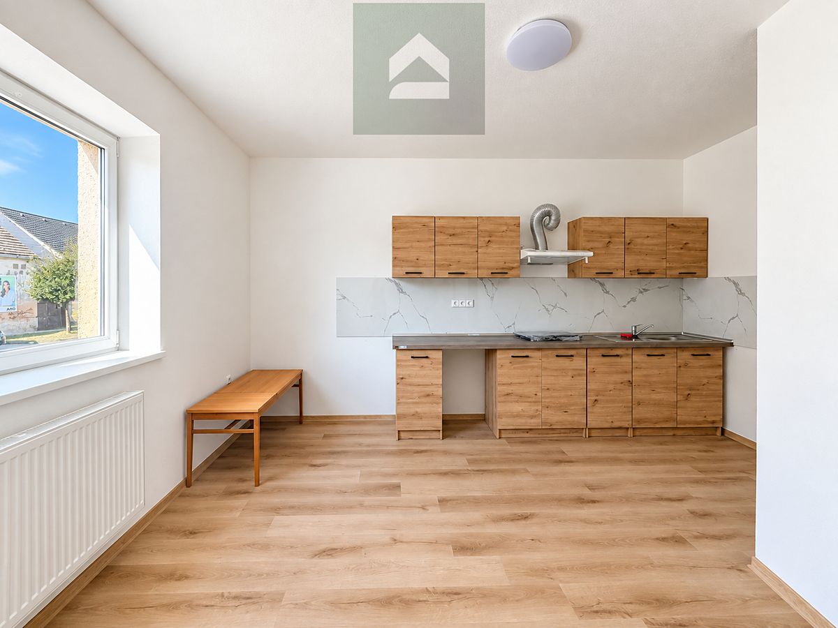 Pronájem bytu 3+kk 68 m²