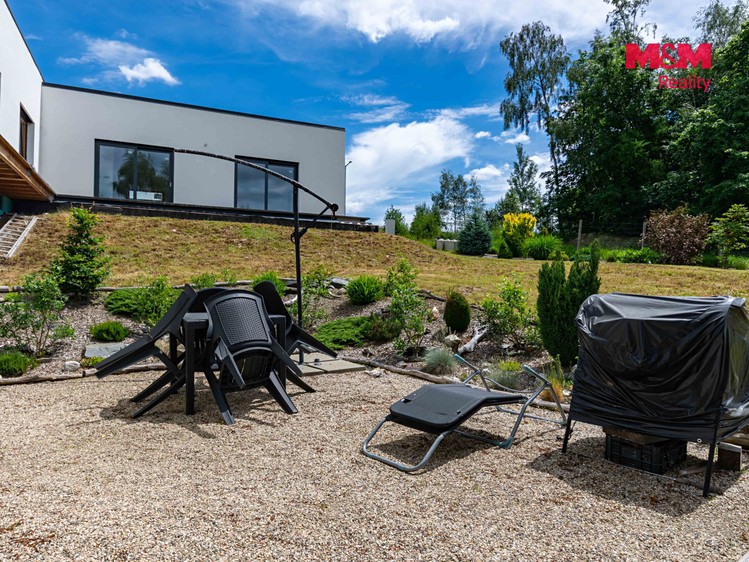 Haus zum Kauf, 160 m² (2 von 30)