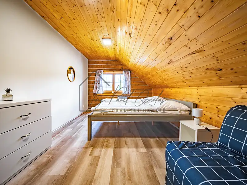 Prodej chalupy 180 m², pozemek 1051 m², Holčovice – náhled fotky 2