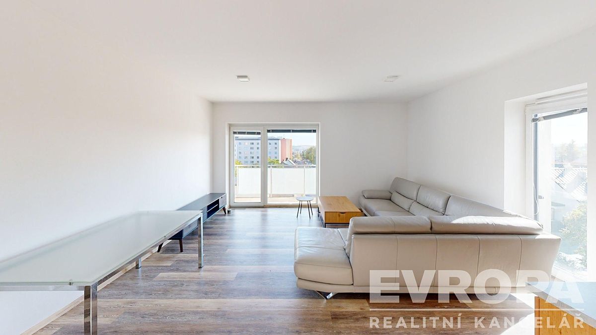 Pronájem bytu 3+kk 81 m² – fotografie 5