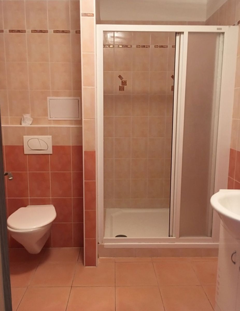 Pronájem bytu 1+kk 38 m² – fotografie 2