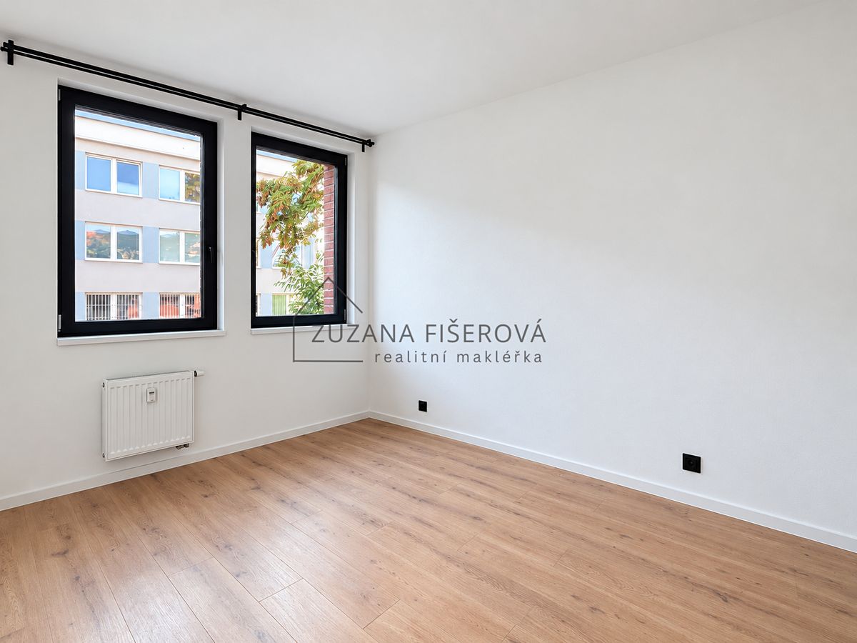 Pronájem bytu 2+kk 35 m² – fotografie 5