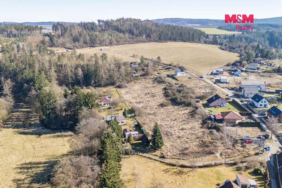Prodej stavebního pozemku 305 m² – fotografie 3
