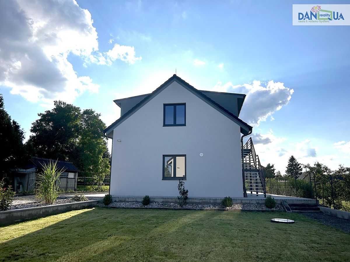 Pronájem bytu 3+kk 71 m² – fotografie 2