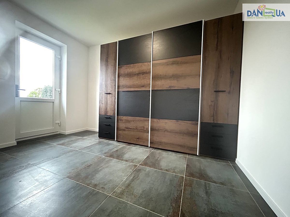 Pronájem bytu 3+kk 71 m² – fotografie 4