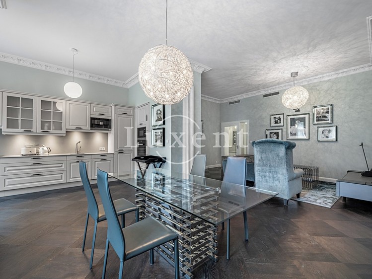 Комерційне приміщення на продаж, 1 221 м² (13 з 42)
