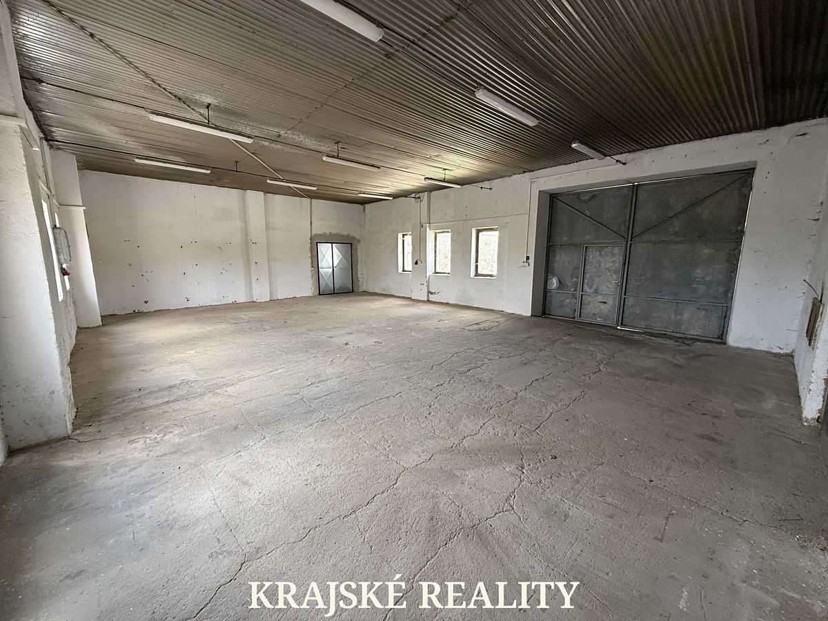 Pronájem skladového prostoru 110 m² – fotografie 3