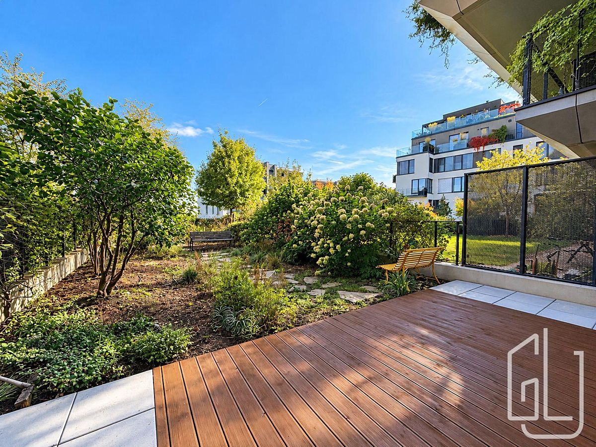 Pronájem bytu 4+kk 159 m² – fotografie 3