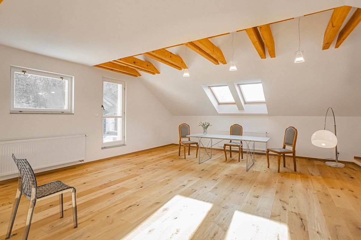 Pronájem bytu 3+kk 108 m²