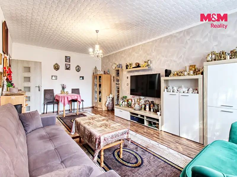 Prodej bytu 3+1 80 m², Chomutov – náhled fotky 2