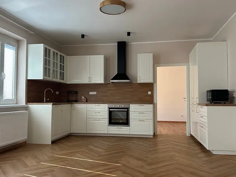 Pronájem bytu 3+kk 75 m², Luhačovice – náhled fotky 2