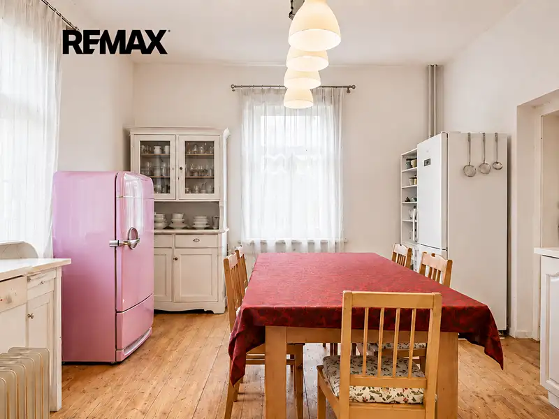 Prodej vily 250 m², pozemek 2111 m², Třebestovice – náhled fotky 3