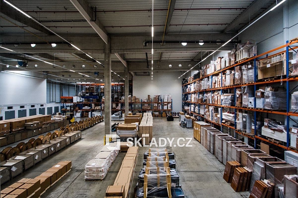 Pronájem skladového prostoru 500 m² – fotografie 2