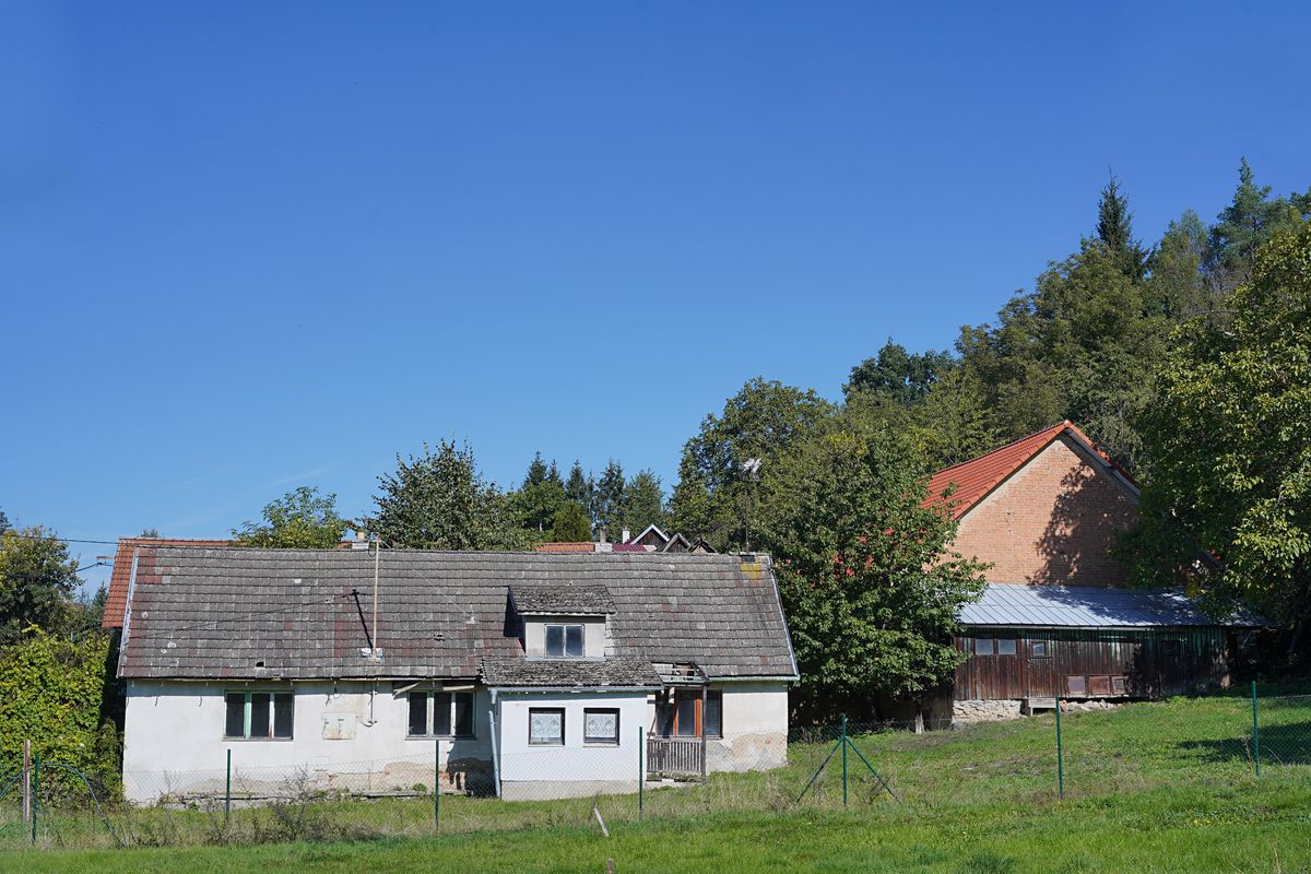 Prodej stavebního pozemku 808 m² – fotografie 4