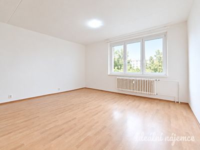 Pronájem bytu 1+kk 33 m²
